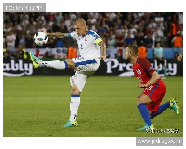 意大利足球头号球星背后的传奇故事与全球影响力解析 意大利足球头号球星背后的传奇故事与全球影响力解析