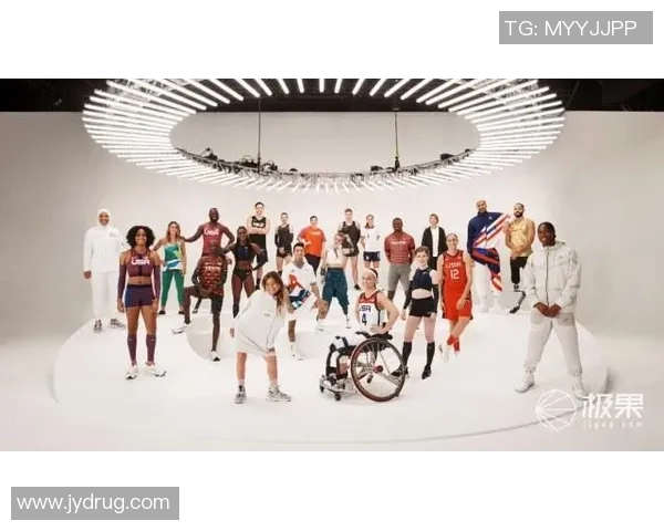 探索足球球星跑鞋背后的科技创新与设计理念助力运动员突破极限表现 探索足球球星跑鞋背后的科技创新与设计理念助力运动员突破极限表现