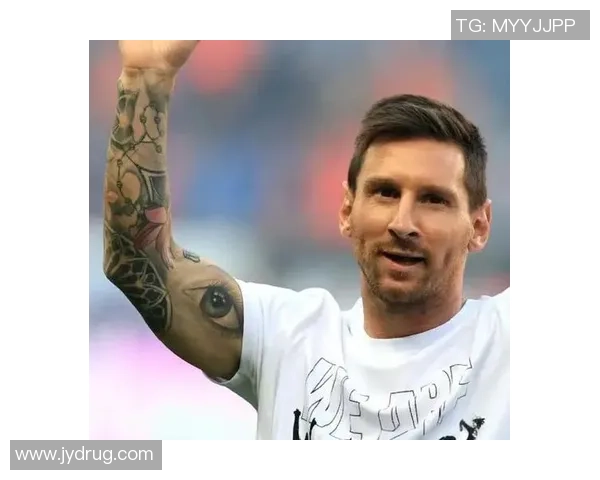 足球明星小腿纹身揭秘：背后隐藏的个人意义与独特设计风格